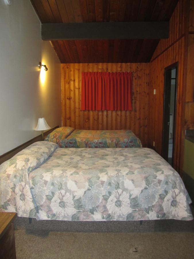 Pembina River Inn Entwistle Ngoại thất bức ảnh